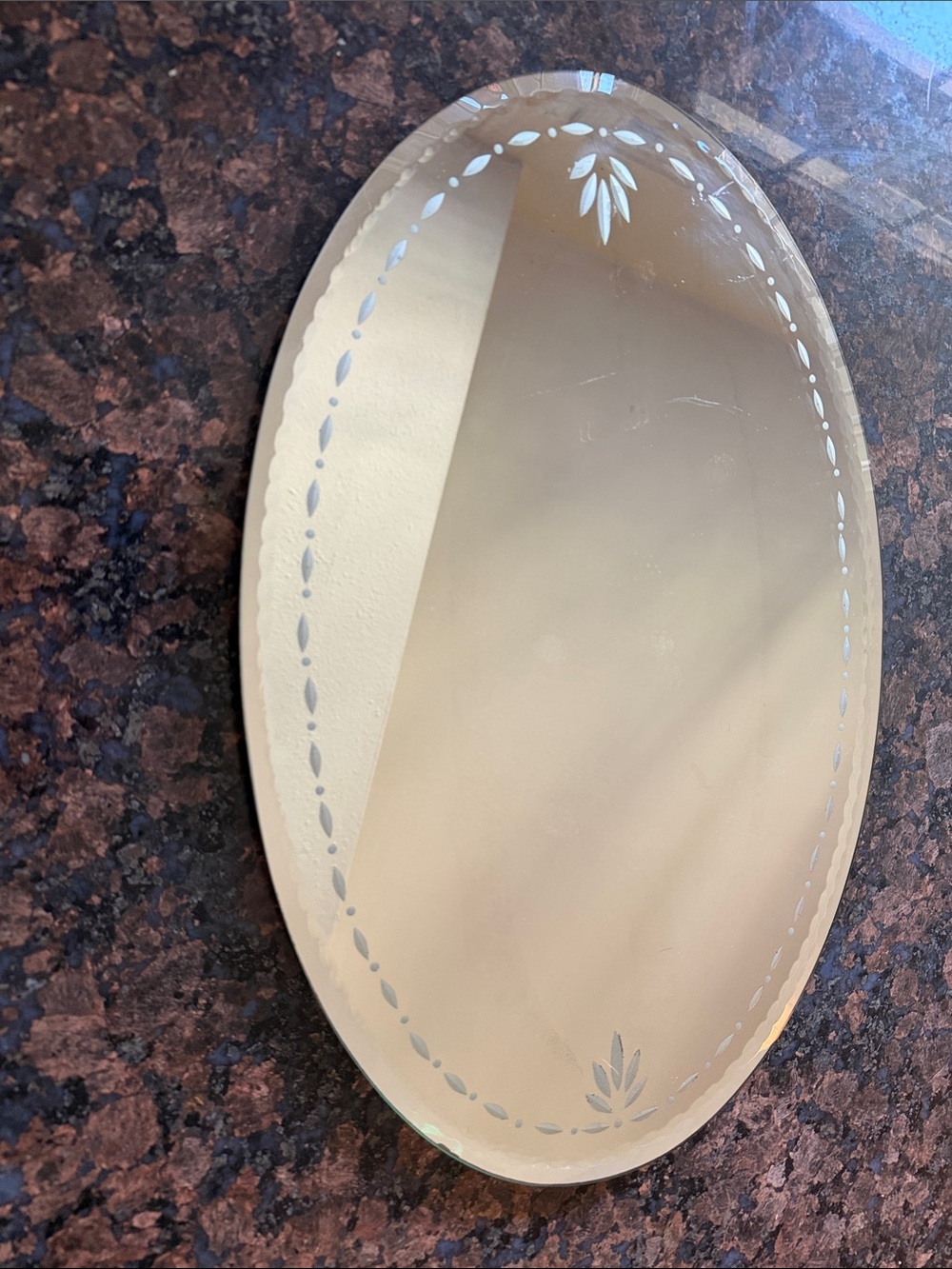 Party lite  Vintage Oval Decorative  Mirror with 2 wall Sconces.